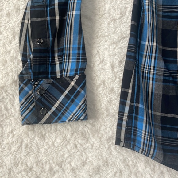 INC International Concepts Blue Black Gray plaid shirt Convertible sleeves Sz L. - Picture 6 of 10